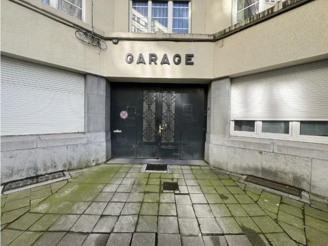 à louer Garage Ixelles