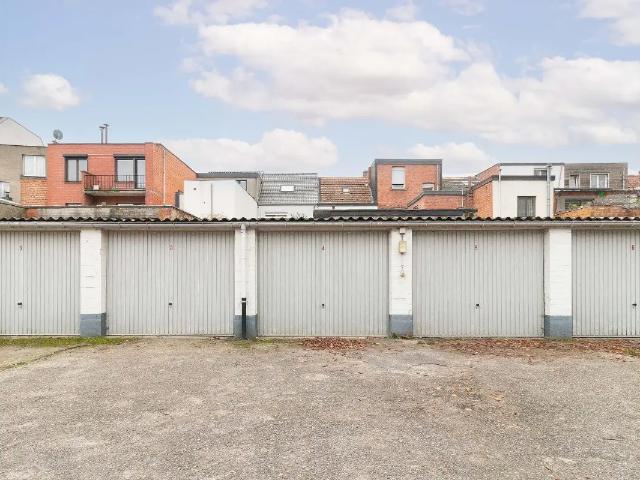 à louer Garage Merksem Annuntiatenstraat