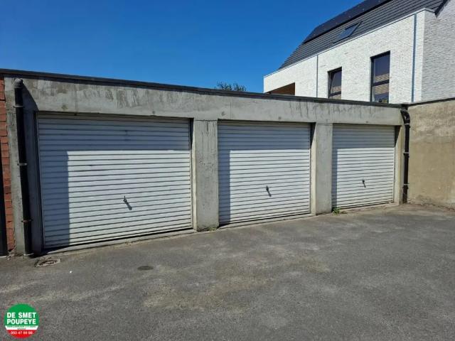 à louer Garage Oostkamp Sint Michielsestraat
