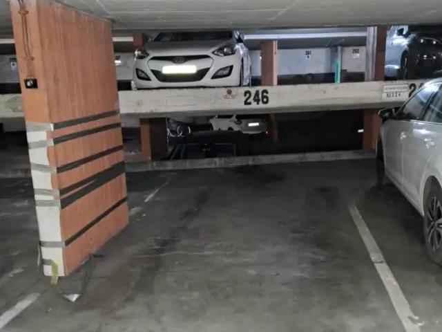 à louer Garage Ostende Leopold I plein