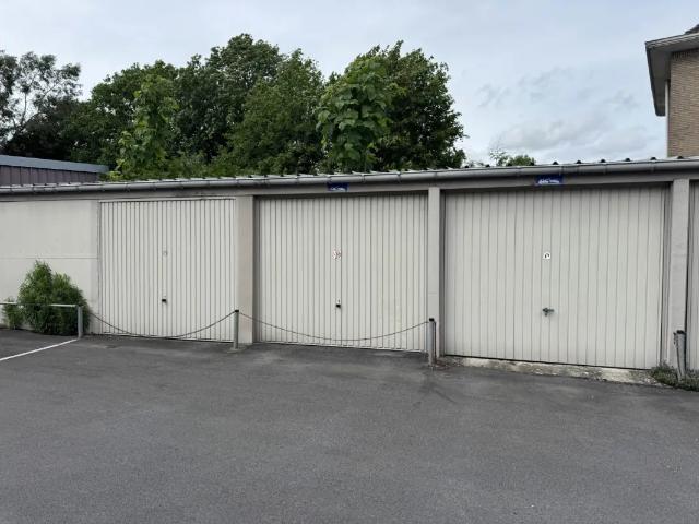 à louer Garage Sint Pieters Leeuw Joseph Depauwstraat