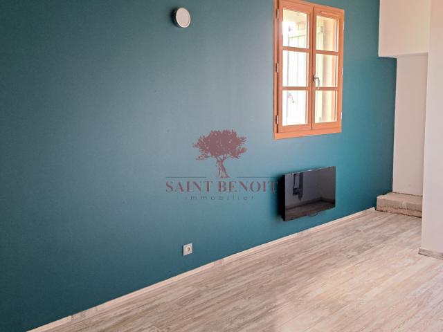 A louer GIGNAC Bel appartement 3 pièces meublé avec cave en sous sol