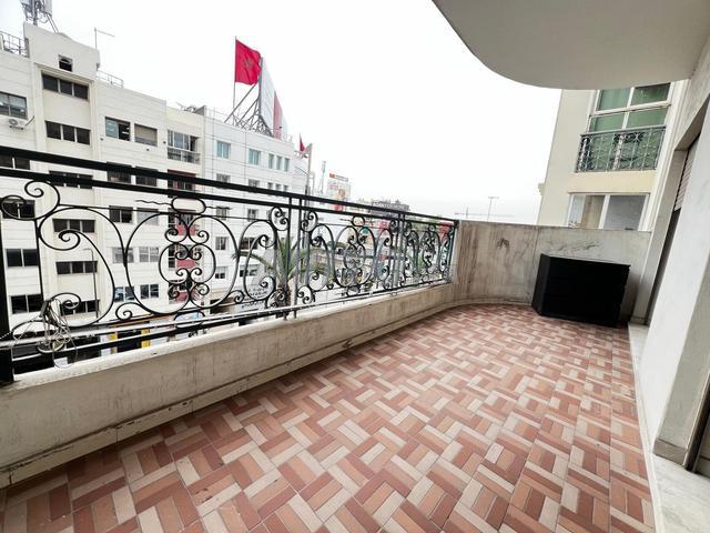 À louer Grand appartement 3ch Vide