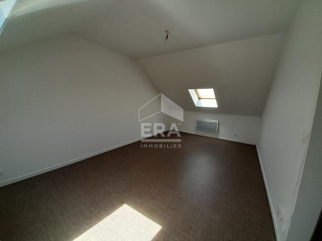 A louer grand studio CHATEAUROUX quartier des Marins