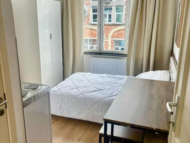 à louer Immeuble mixte Anderlecht Rue de Veeweyde