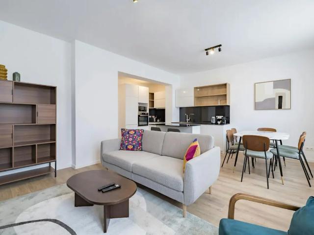 à louer Immeuble mixte Ixelles Chaussée de Vleurgat