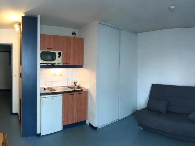 A LOUER LYON 69003 studio MEUBLE Avenue Lacassagne