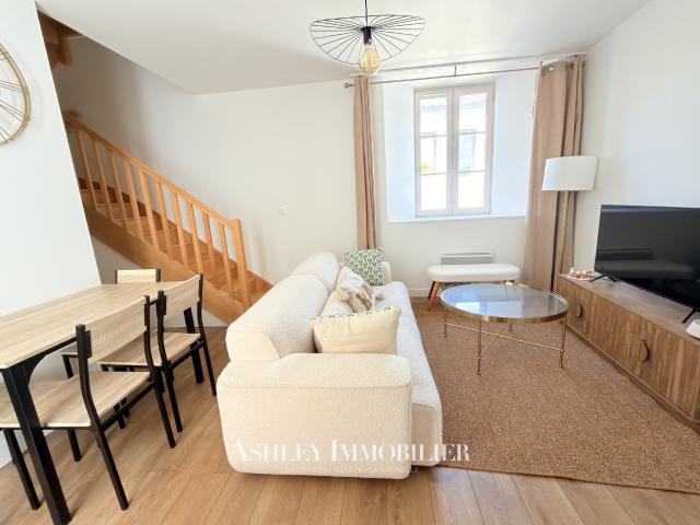 A LOUER LA ROCHELLE CENTRE VILLE APPARTEMENT DUPLEX TYPE 2