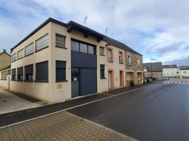 A LOUER Locaux commerciaux / bureaux de 50m2 2 bureaux LA DOMINELAIS