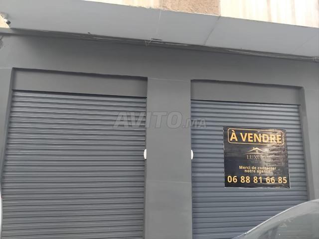 A louer très joli local à bourgogne