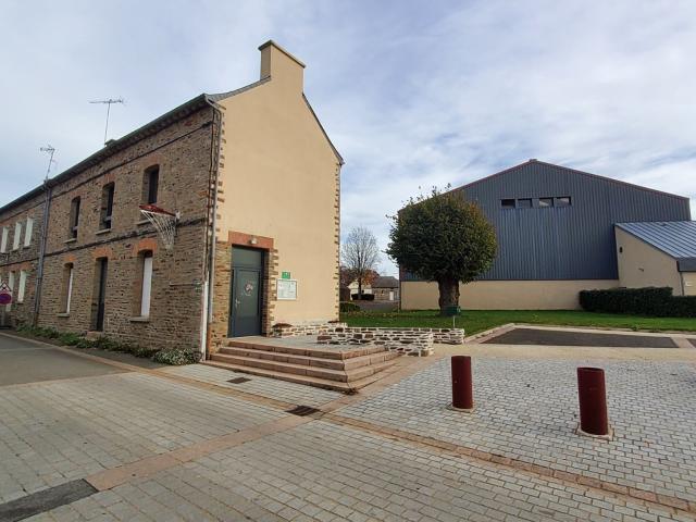 A LOUER Local / bureau de 25m2 dans locaux professionnels LA NOE BLANCHE