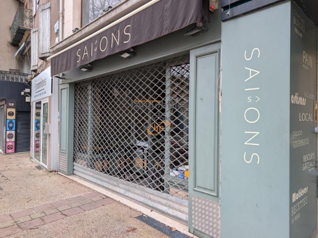 A louer local commercial et fonds de commerce