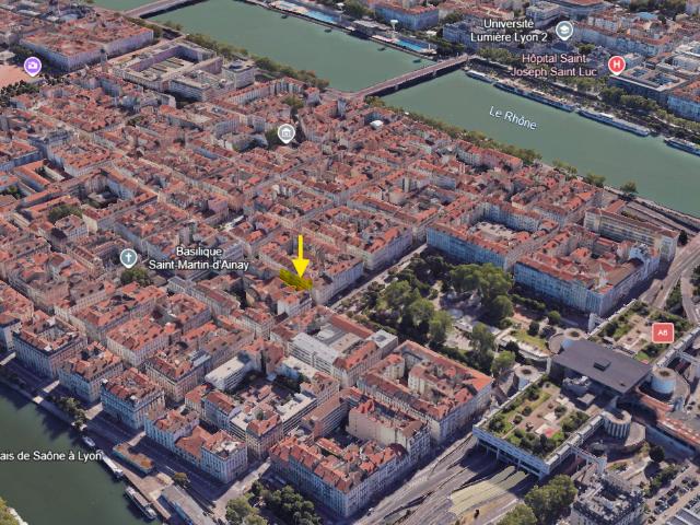 A LOUER Local commercial/Bureau de 115m² Rue Henri IV LYON2