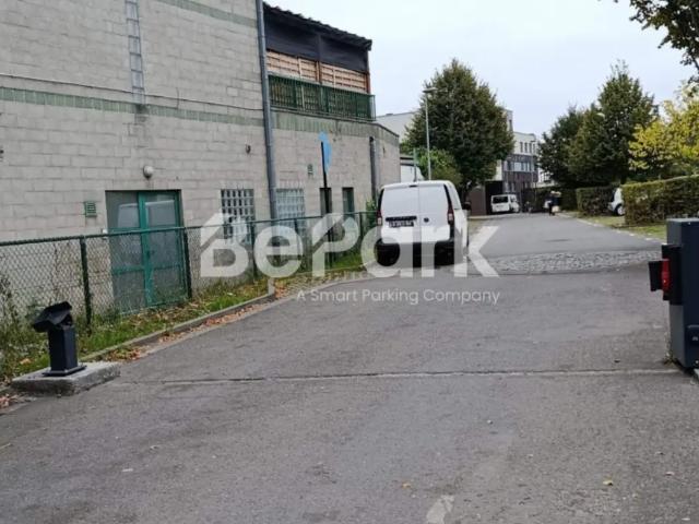 à louer Parking Anderlecht de Lennik 280