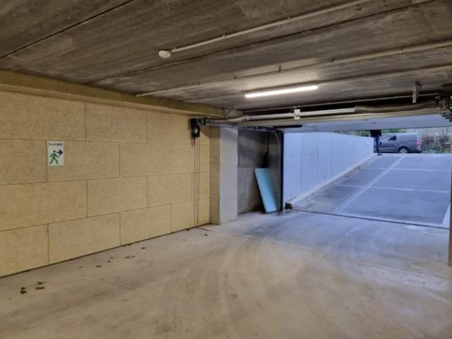 à louer Parking Anderlecht Digue du Canal Vaartdijk 109