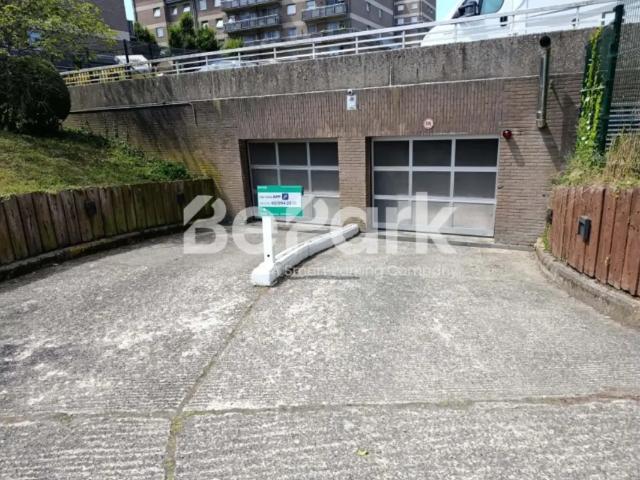 à louer Parking Anderlecht du Sillon 100