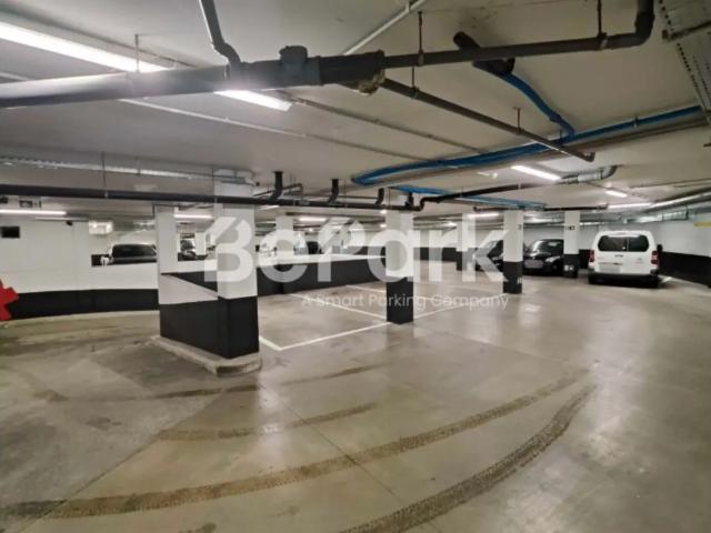 à louer Parking Bruxelles Villain XIIII 55