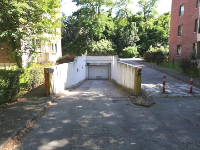 à louer Parking Evere Henry Dunant Henry Dunantlaan 14