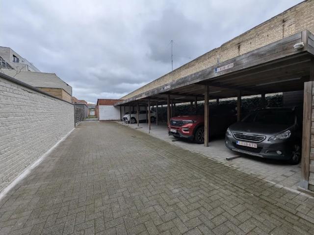 à louer Parking La Panne Koninklijke Baan