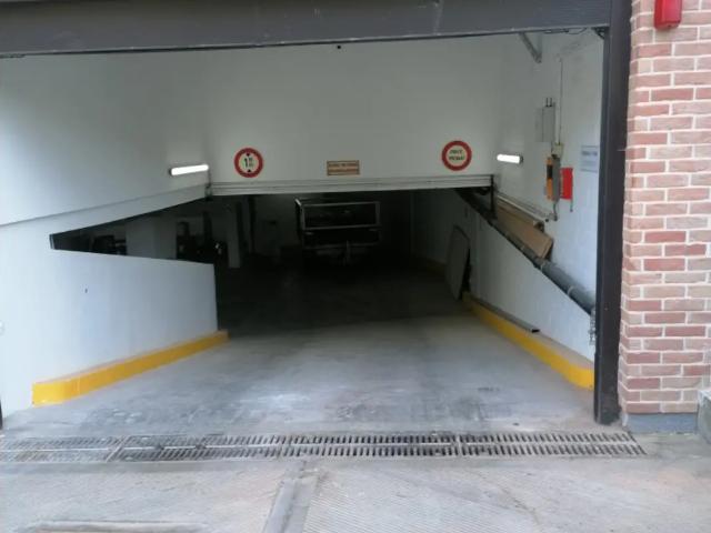 à louer Parking Schaerbeek François Riga François Riga Square 30