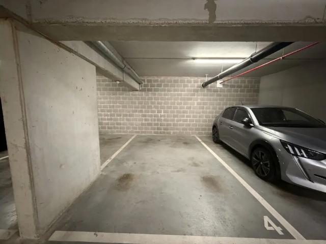 à louer Parking Woluwe Saint Lambert