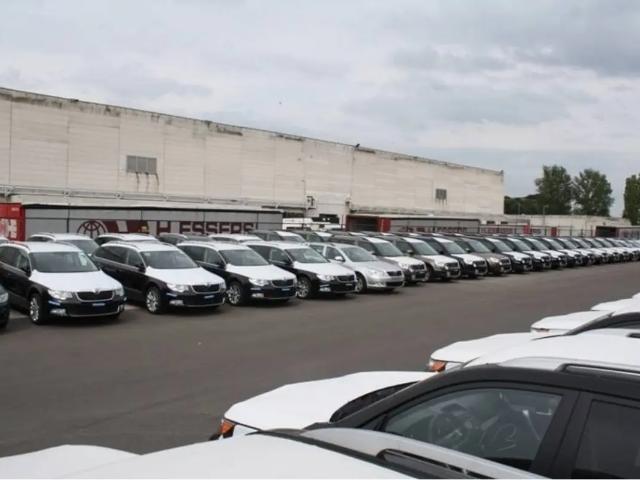 à louer Parking Wilrijk Boomsesteenweg
