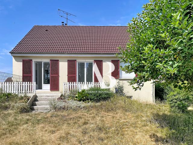 À LOUER Pavillon familial, 4 chambres, entièrement rénové avec jardin Rampillon 77370