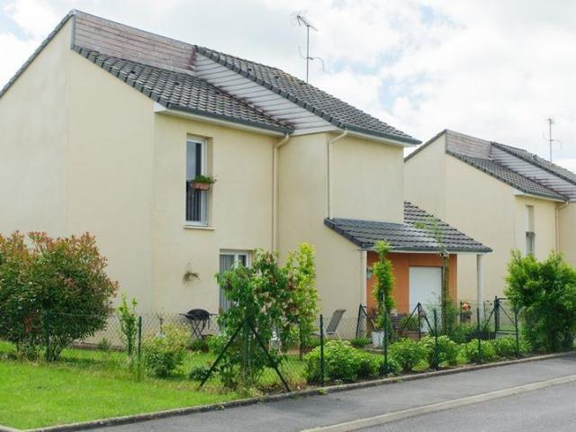 À louer Pavillon T4 91.39 m