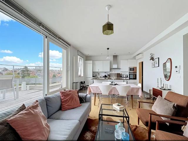 à louer Penthouse Ixelles Avenue Moliere