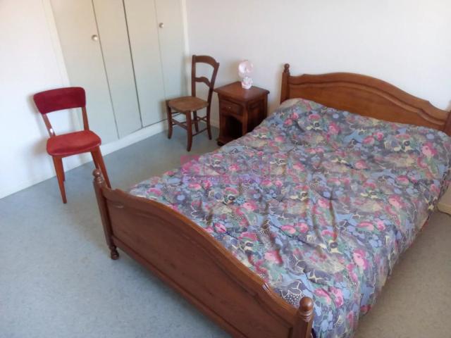 A LOUER PORTET SUR GARONNE Maison T4 Meublée 5645 GF