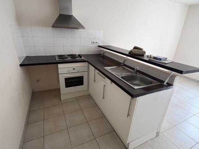 A LOUER Quartier Poulies T3 duplex