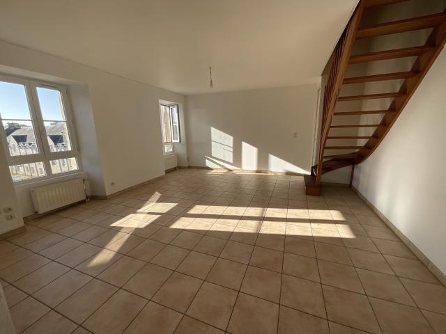 A LOUER Résidence de l'Abbaye T4 en duplex de 98.41m2 avec parking privé