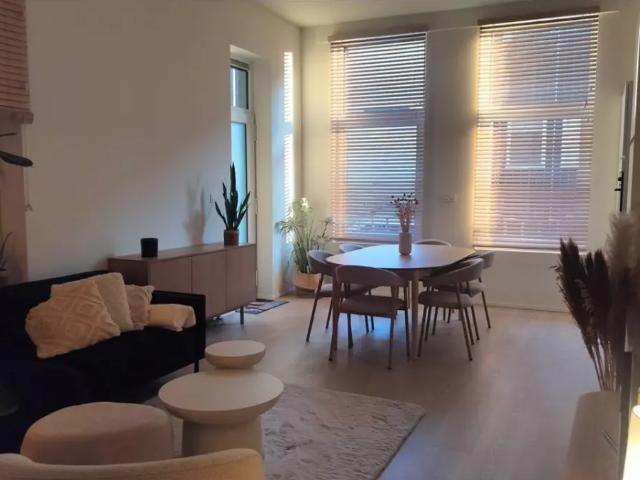 à louer Rez De Chaussée Anvers Visserskaai