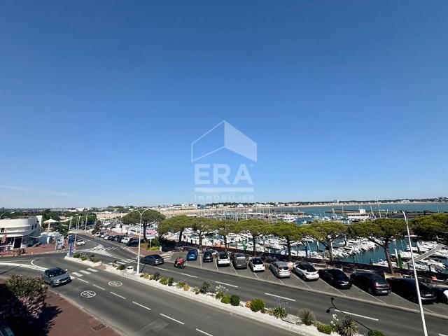 A louer Royan Duplex de 4 pièces avec terrasse et vue mer