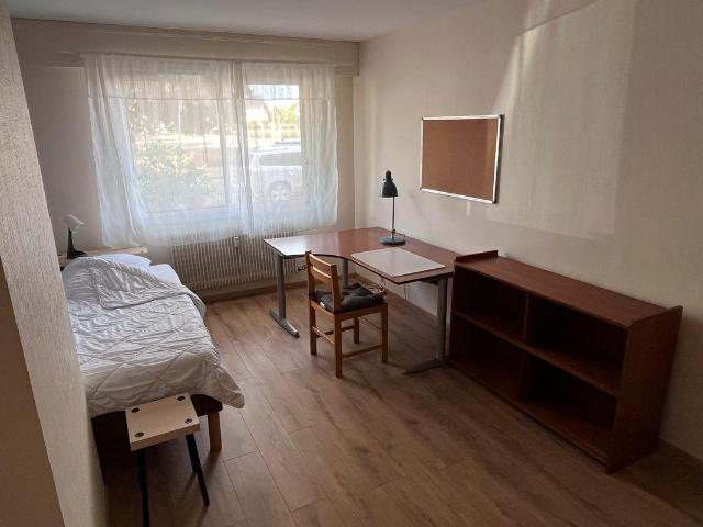 A LOUER STRASBOURG NEUDORF STUDIO MEUBLE 28 m2