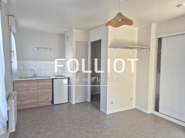 A LOUER Studio 50000 Saint L� PROCHE IUT/FIM 1 pi�ce 18.42 m�