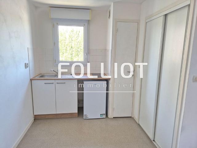 A LOUER Studio 50000 Saint L� PROCHE IUT/FIM 1 pi�ce 21 m�