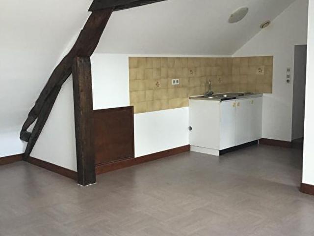 À LOUER ? Studio 19,3 m² | Contres Le Controis en Sologne