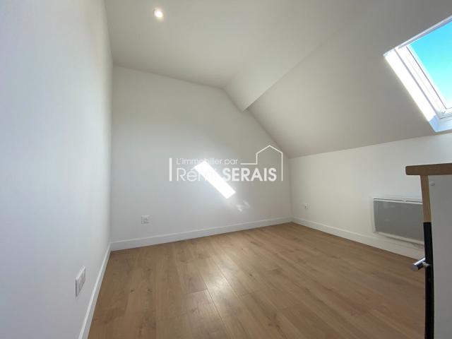 A LOUER Studio T1bis plein centre Domfront REF 14162