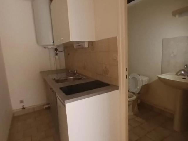 À LOUER – Studio Tours Centre – Réf. GI JB G0125