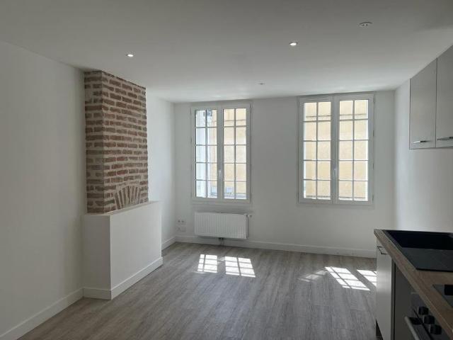 A louer studio Amboise Hypercentre 20m²