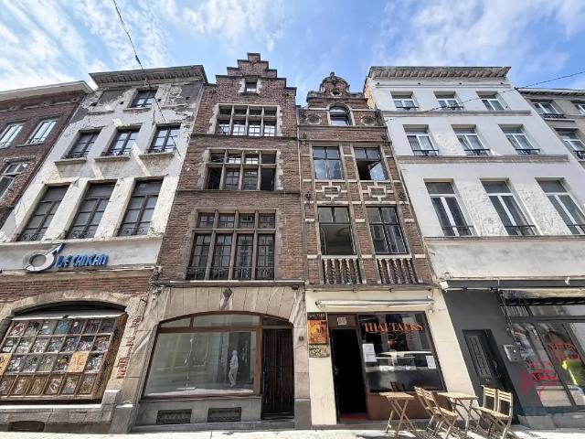 à louer Studio Bruxelles Rue des Pierres