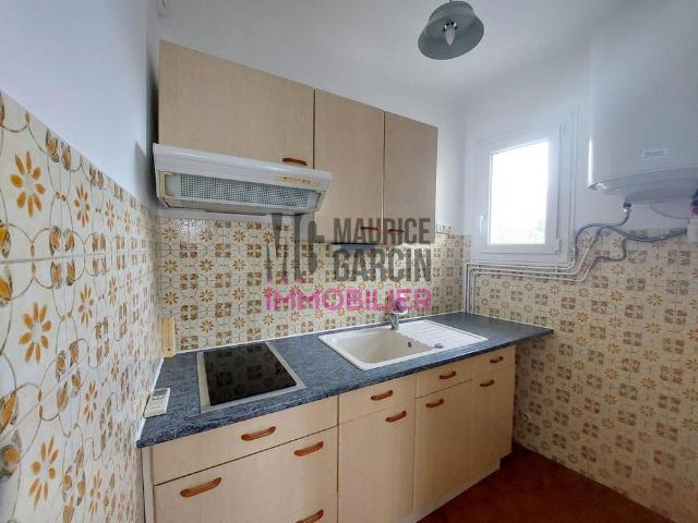 A LOUER STUDIO CARPENTRAS 1 pièce 24.75m²