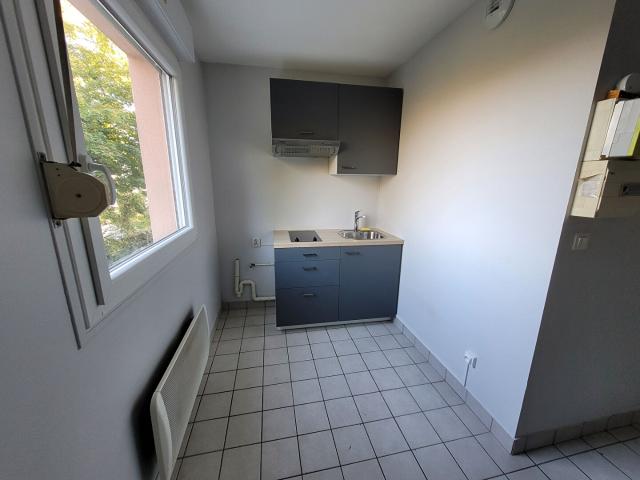 A LOUER Studio de 18 m2 à CREGY LES MEAUX
