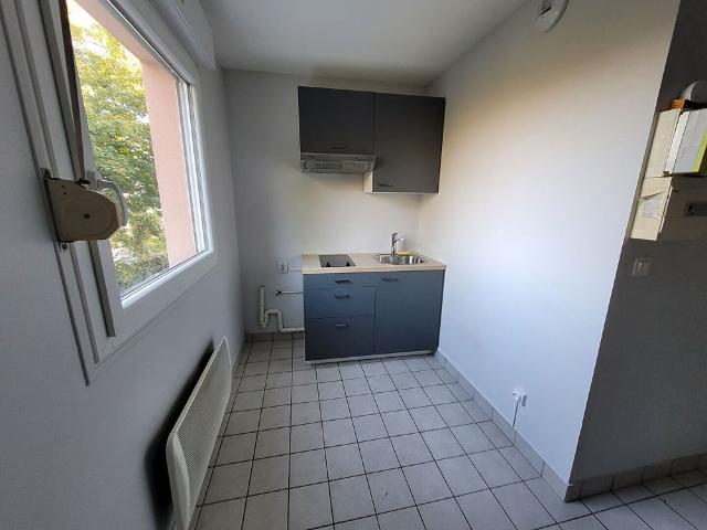 A LOUER Studio de 18 m2 à CREGY LES MEAUX