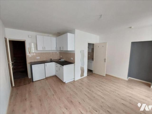 A LOUER STUDIO DE 20.66 M²