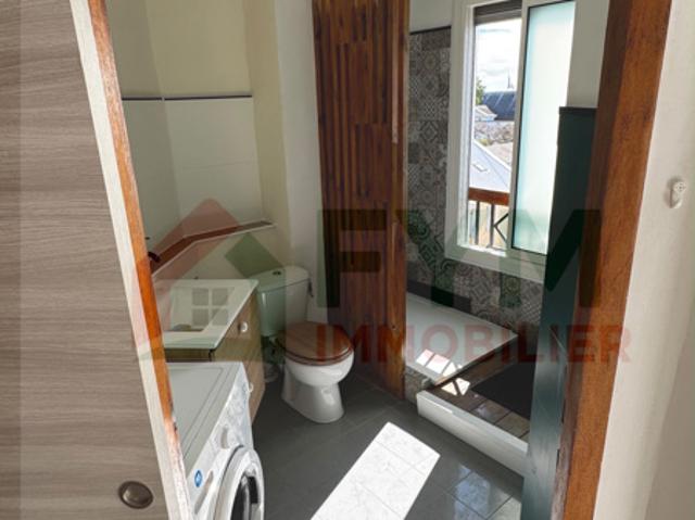 À LOUER Studio de 31,69 m2 Centre ville de Saint Denis