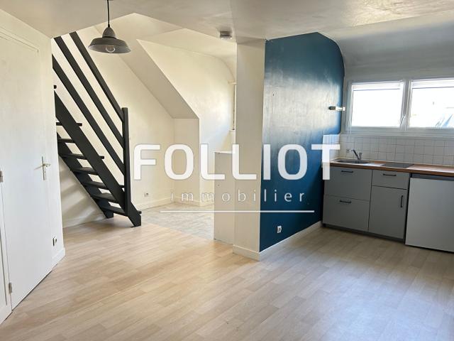 A LOUER Studio duplex 50000 Saint Lô CENTRE VILLE 26.30 m2