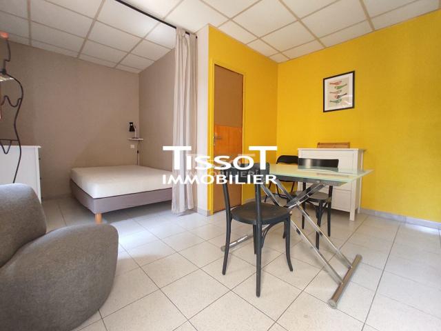A louer Studio FAC VAUBAN à Nîmes