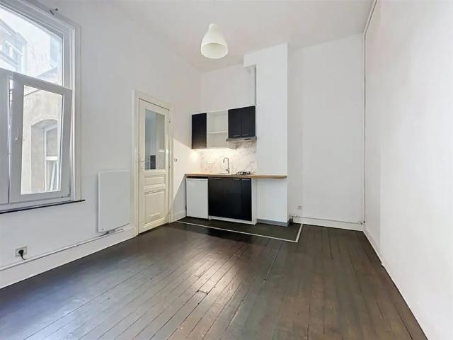 à louer Studio Ixelles Chaussée de Waterloo